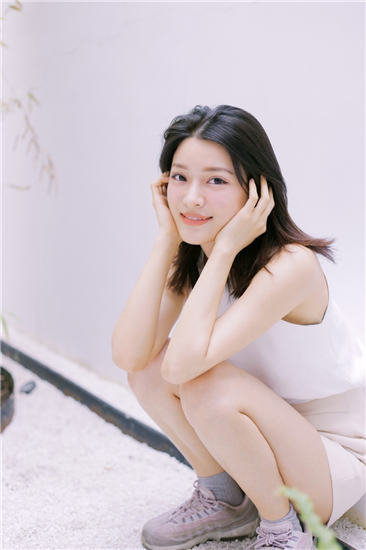 草莓榴莲樱桃蜜桃秋葵绿巨人大全免费观看版